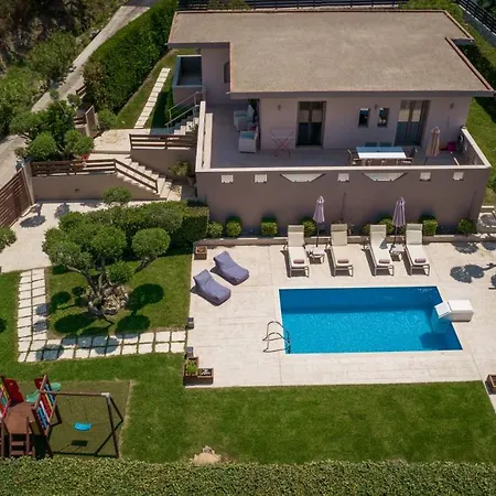 Vatia Villa