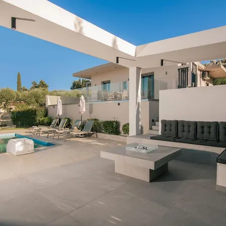 Vatia Villa