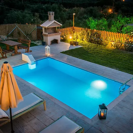 Villa Vatia *